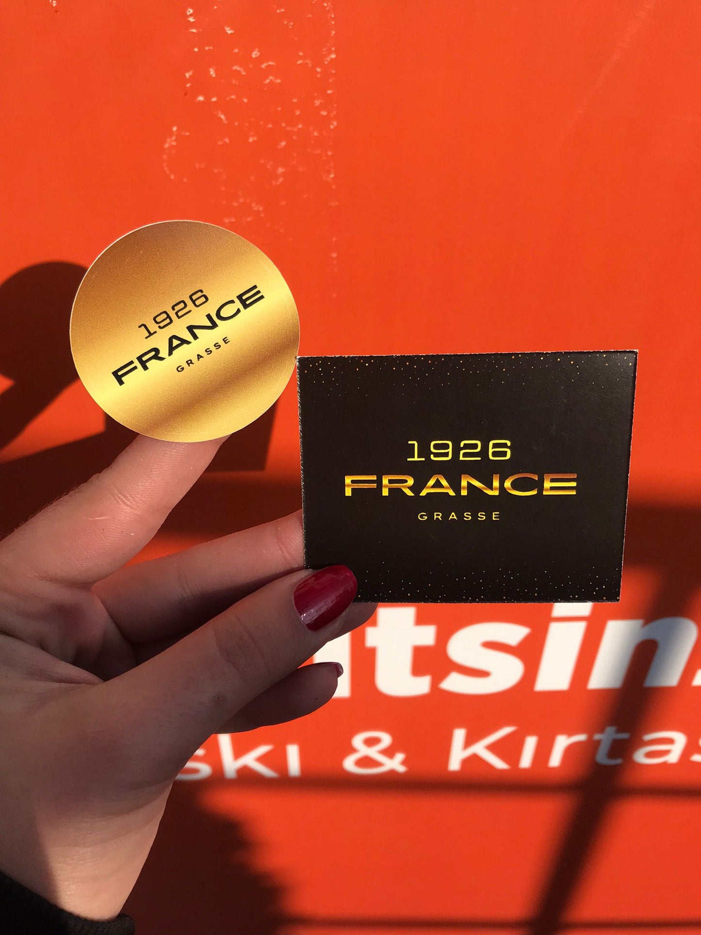THE OPPORTUNITY TO HIGHLIGHT YOUR BRAND!
